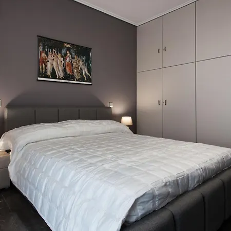 2 Bdrm Villa With Sea View Apartment
