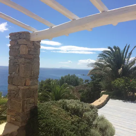 Apartment 2 Bdrm Villa With Sea View