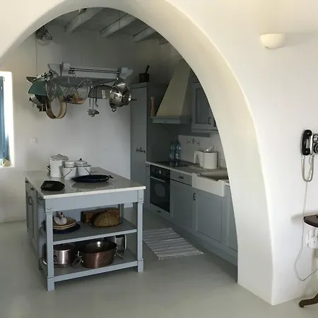 Apartment 2 Bdrm Villa With Sea View *
