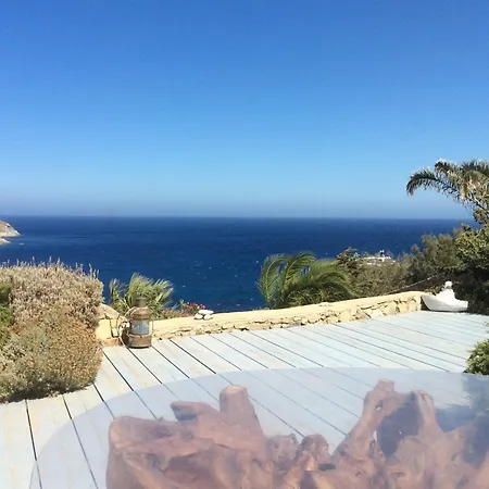 2 Bdrm Villa With Sea View Apartment