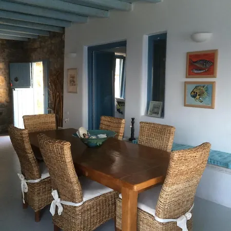 Apartment 2 Bdrm Villa With Sea View